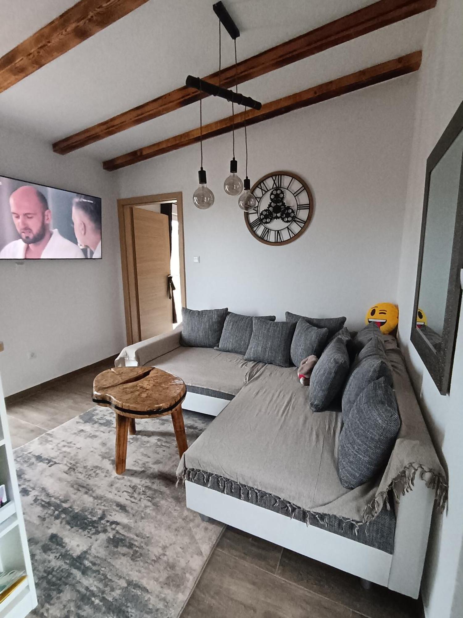 Cattleya Apartment Новиград Екстериор снимка