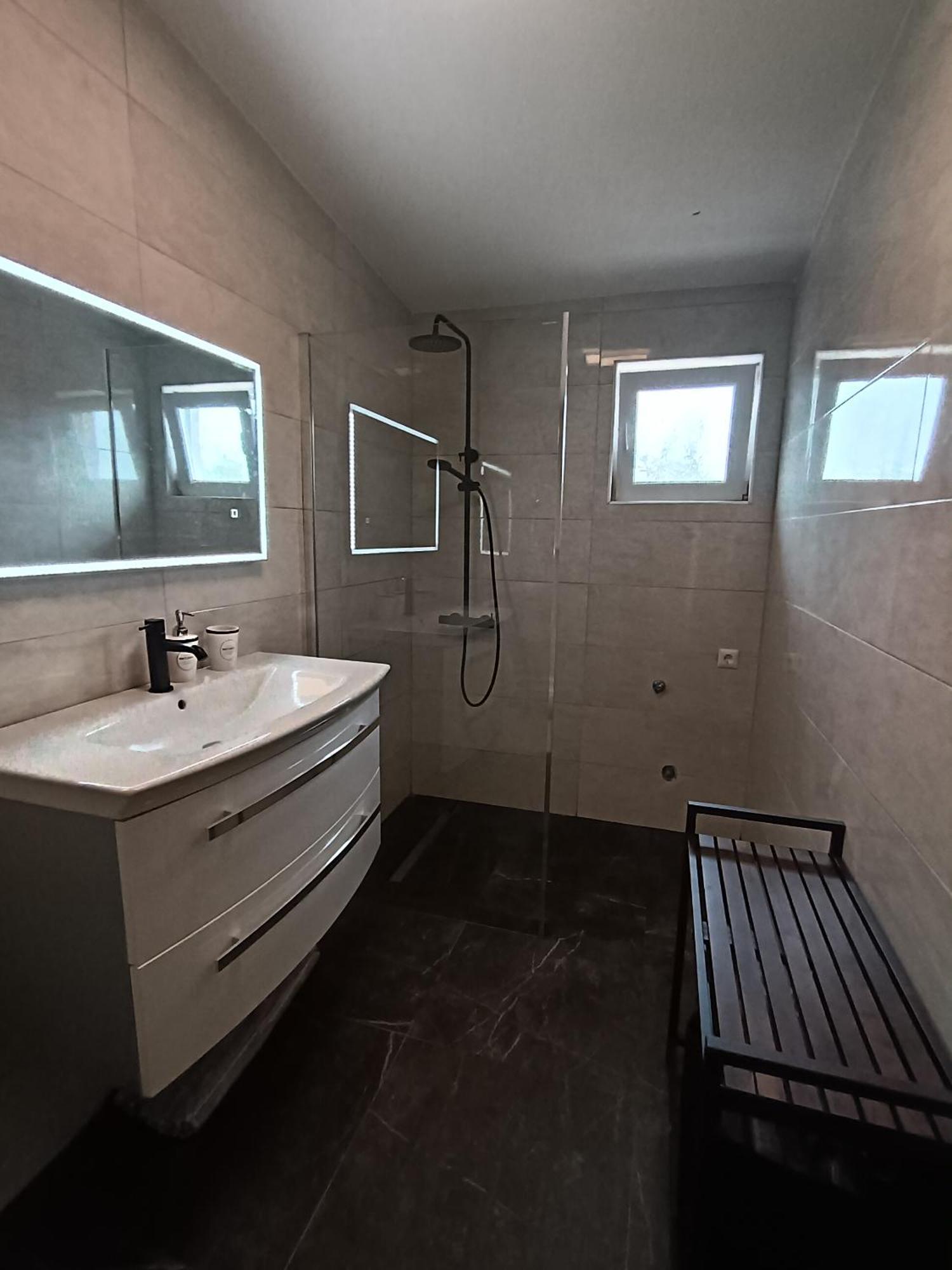 Cattleya Apartment Новиград Екстериор снимка